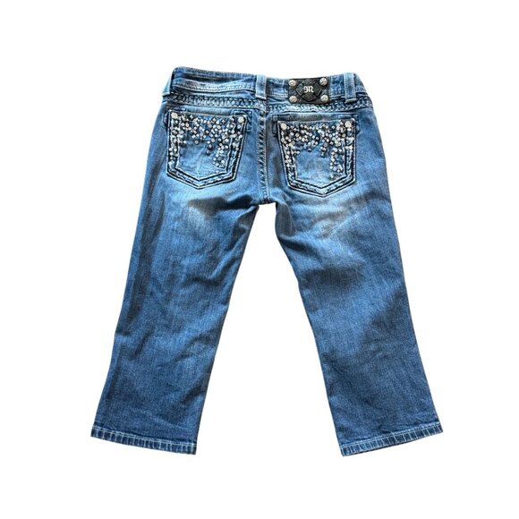 Miss Me Womens Capri Jeans Size 27 Medium Wash With Embellished Pockets - Picture 1 of 8